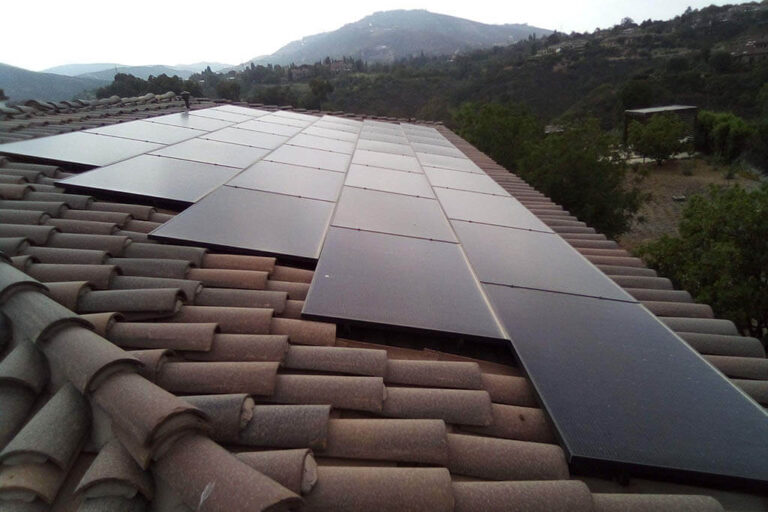 (Friedman) Rancho Santa Fe - 80 panels, 30 kW