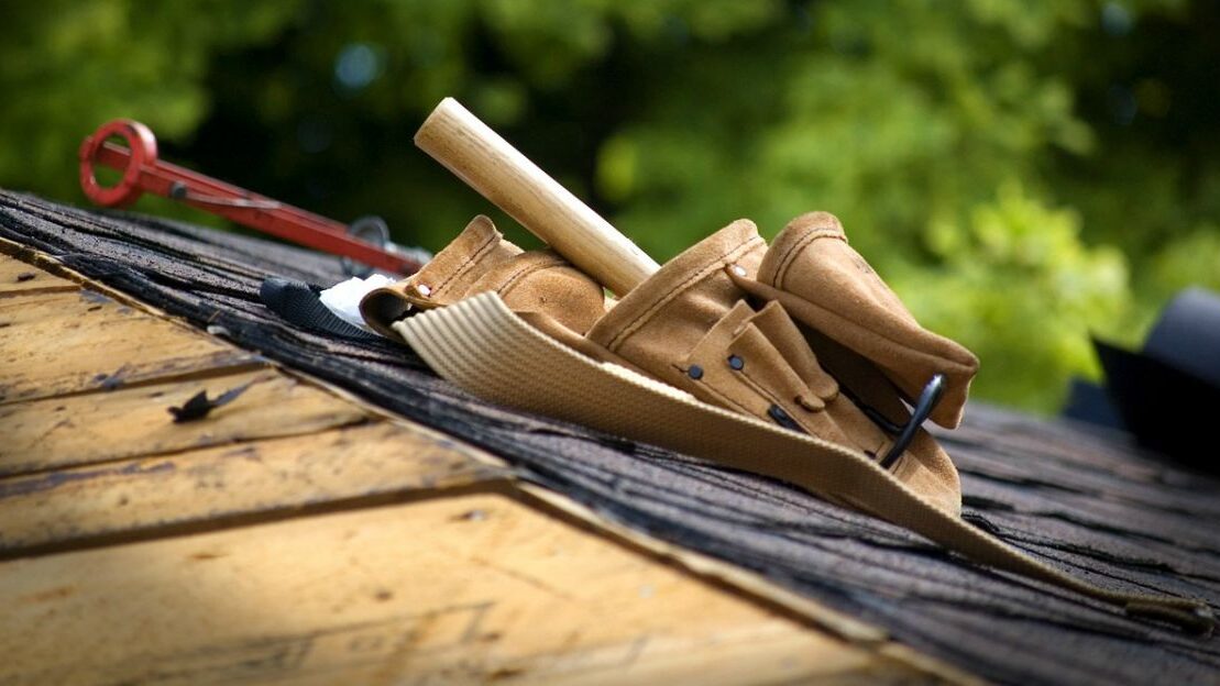 tool-belt-shingles-solar